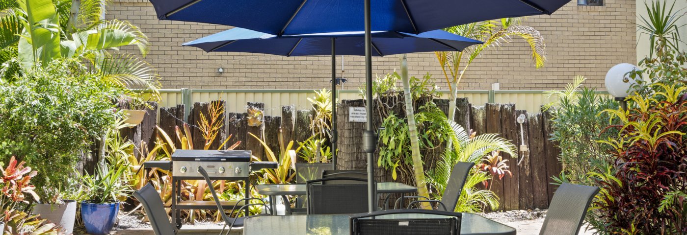 013 Open2view Id994736 1917 1921 Gold Coast Highway